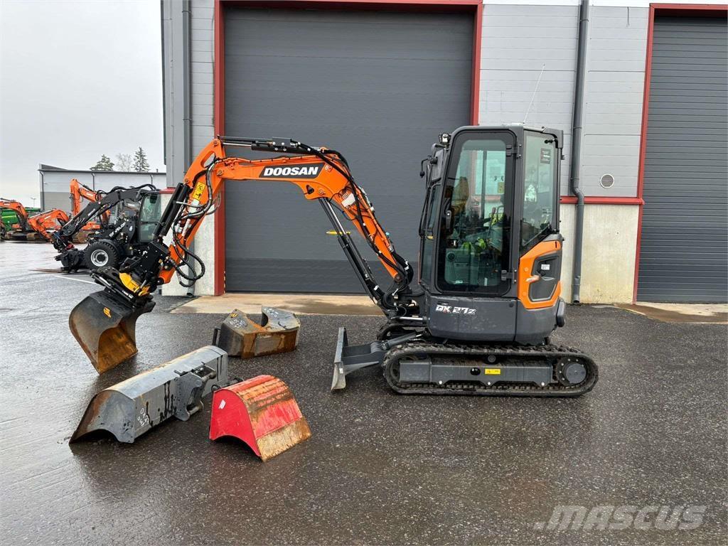 Doosan DX27Z-7 Minibagger < 7t