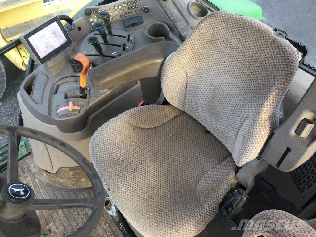 John Deere 6125R Traktoren