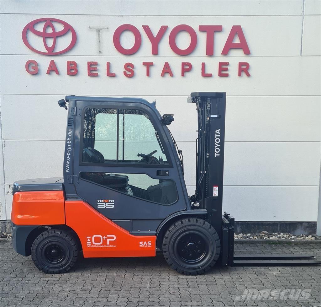 Toyota 52-8FDJF35 Dieselstapler