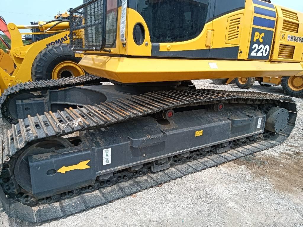 Komatsu PC 220-8 Raupenbagger
