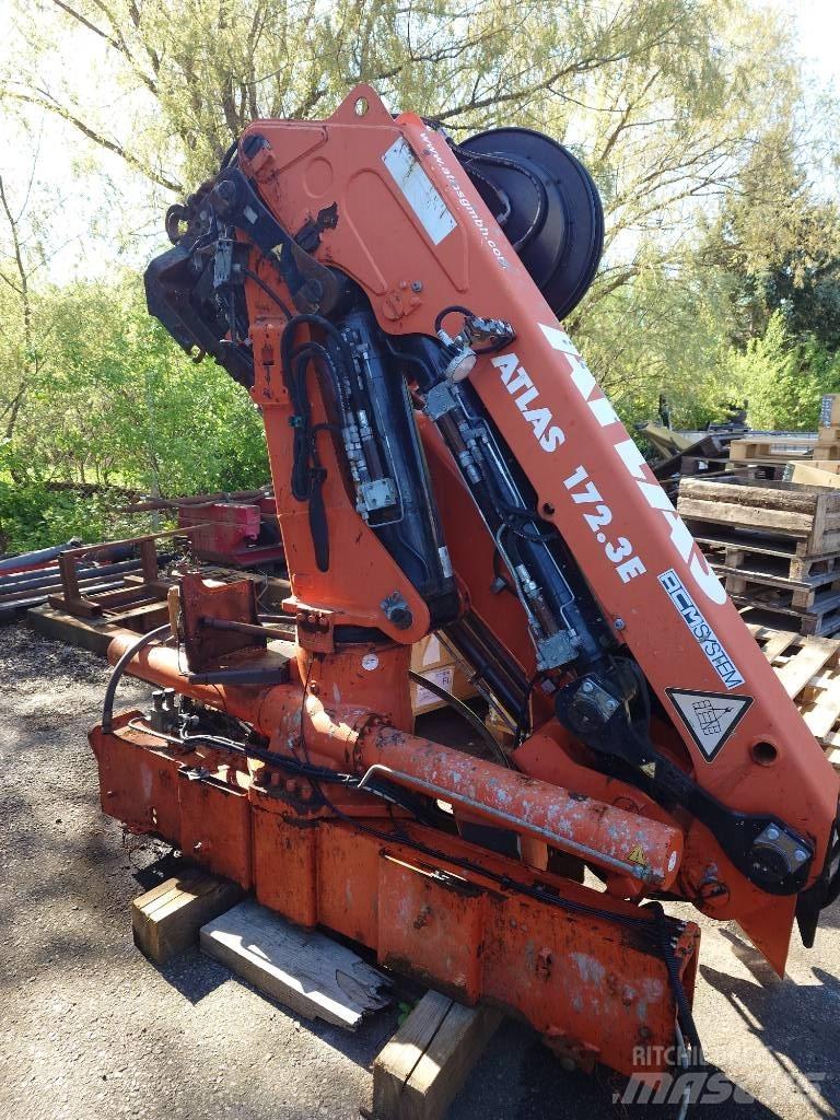 Atlas 172.3E - A6 Ladekrane