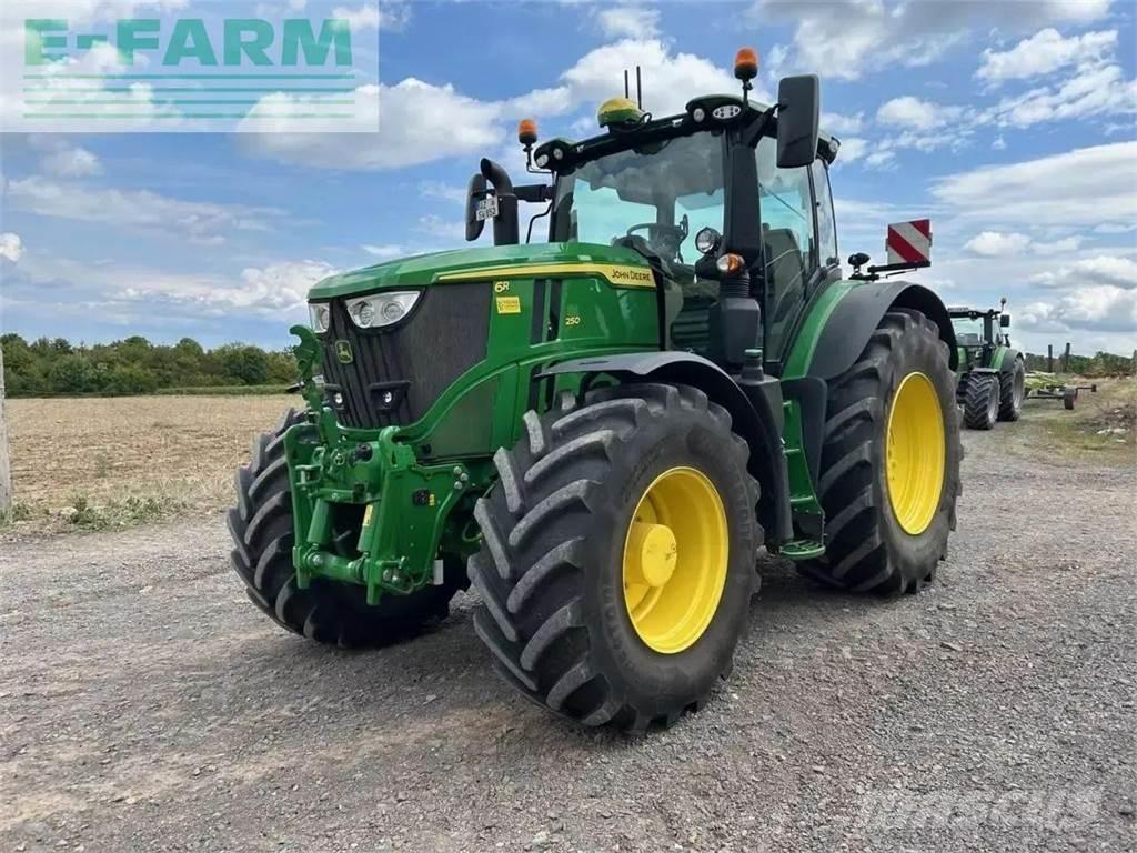 John Deere 6r 250 Traktoren