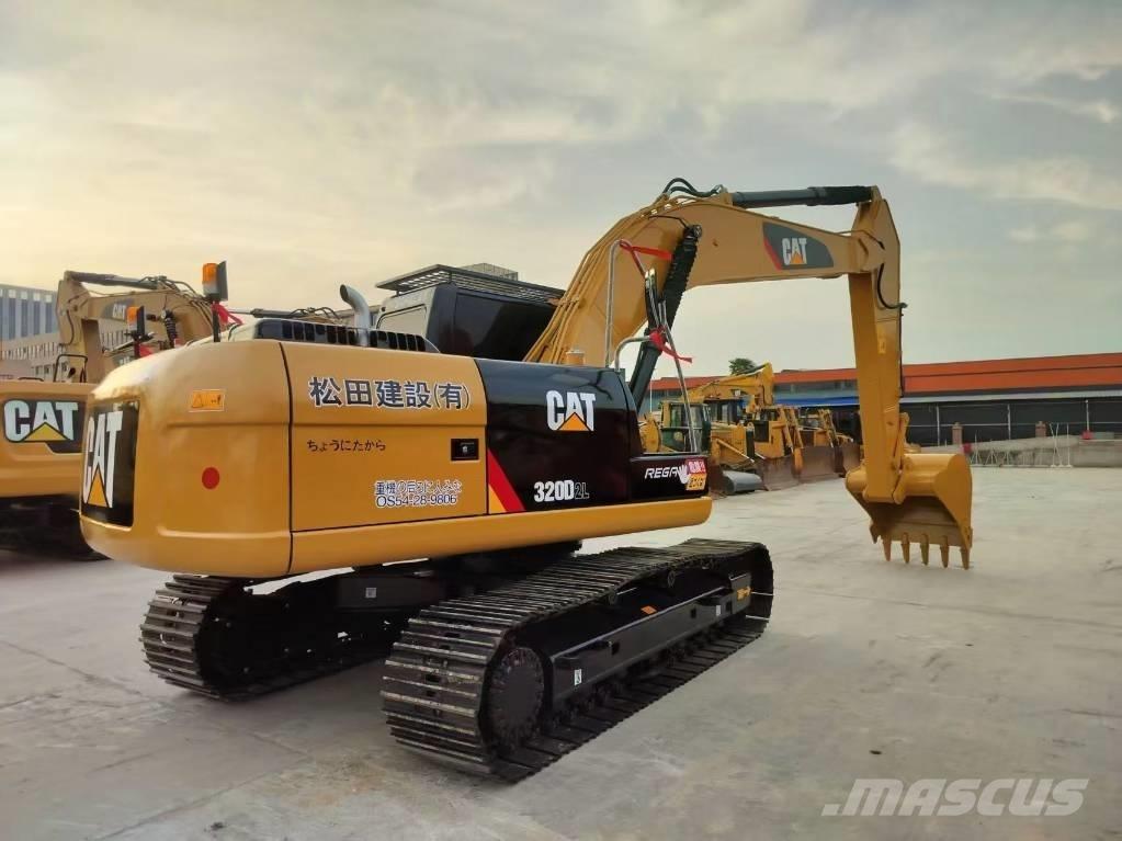 CAT 320 D2 Raupenbagger