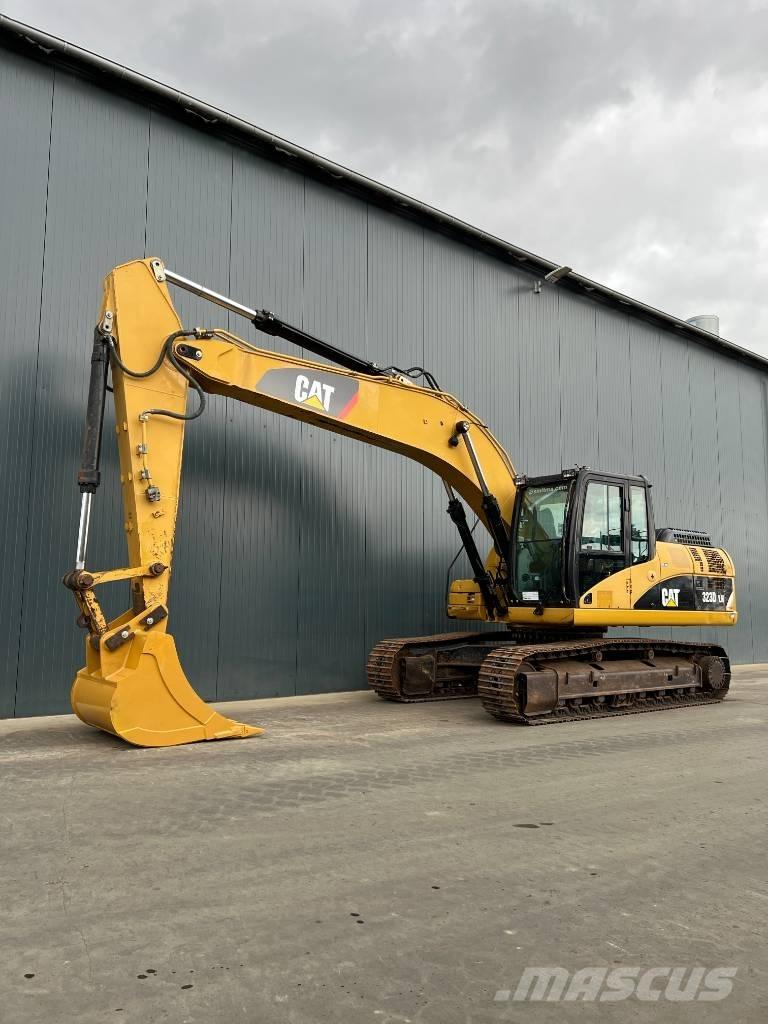 CAT 323D LN Raupenbagger