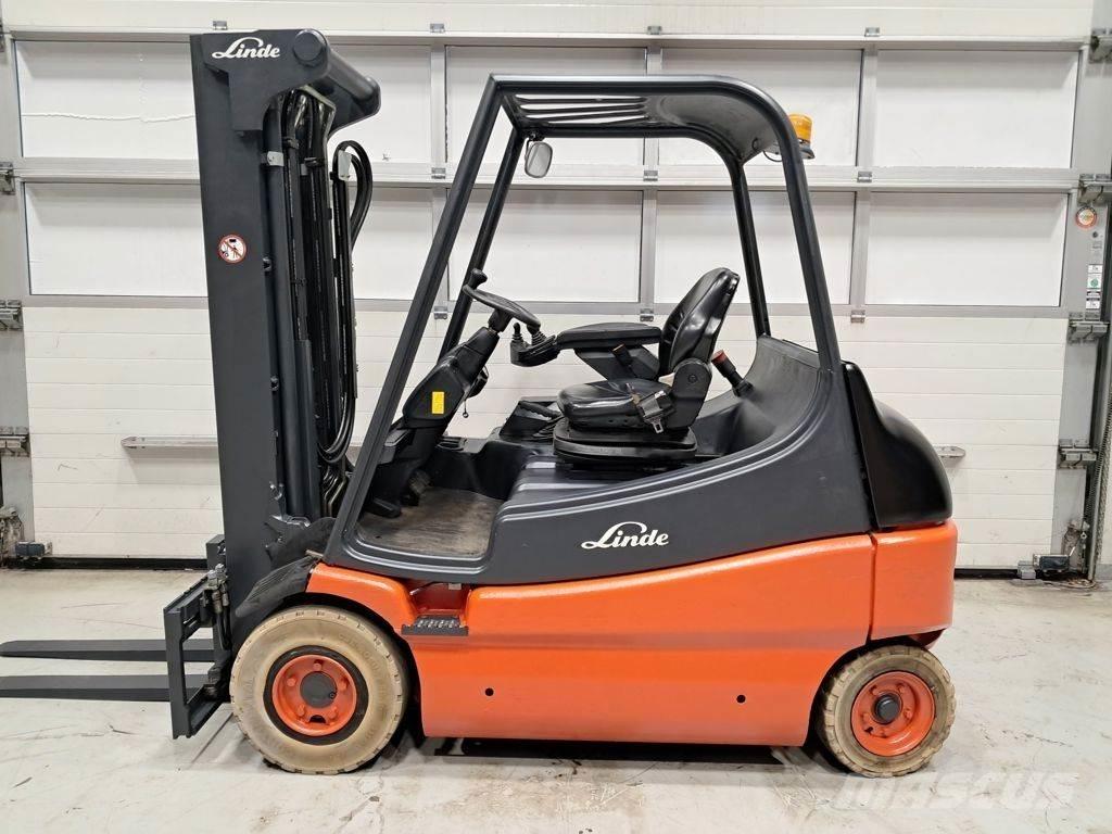 Linde E25/02 Elektrostapler