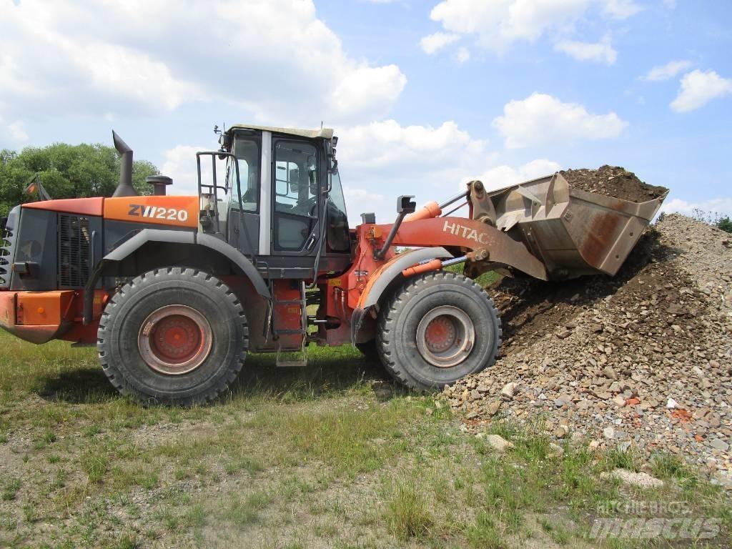 Hitachi ZW 220  Waage Radlader