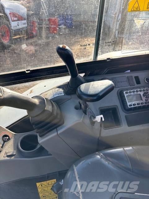 Bobcat E34 Grabenfräse