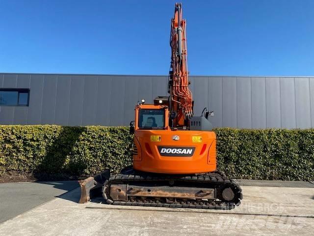Doosan DX140LCR-5 Raupenbagger
