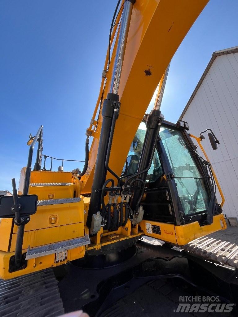 JCB JS 220 LC Raupenbagger