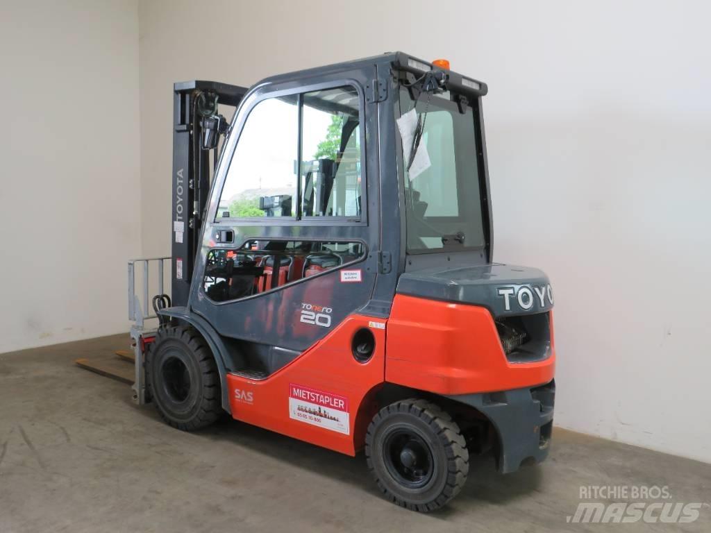 Toyota 8 FDF 20 Dieselstapler