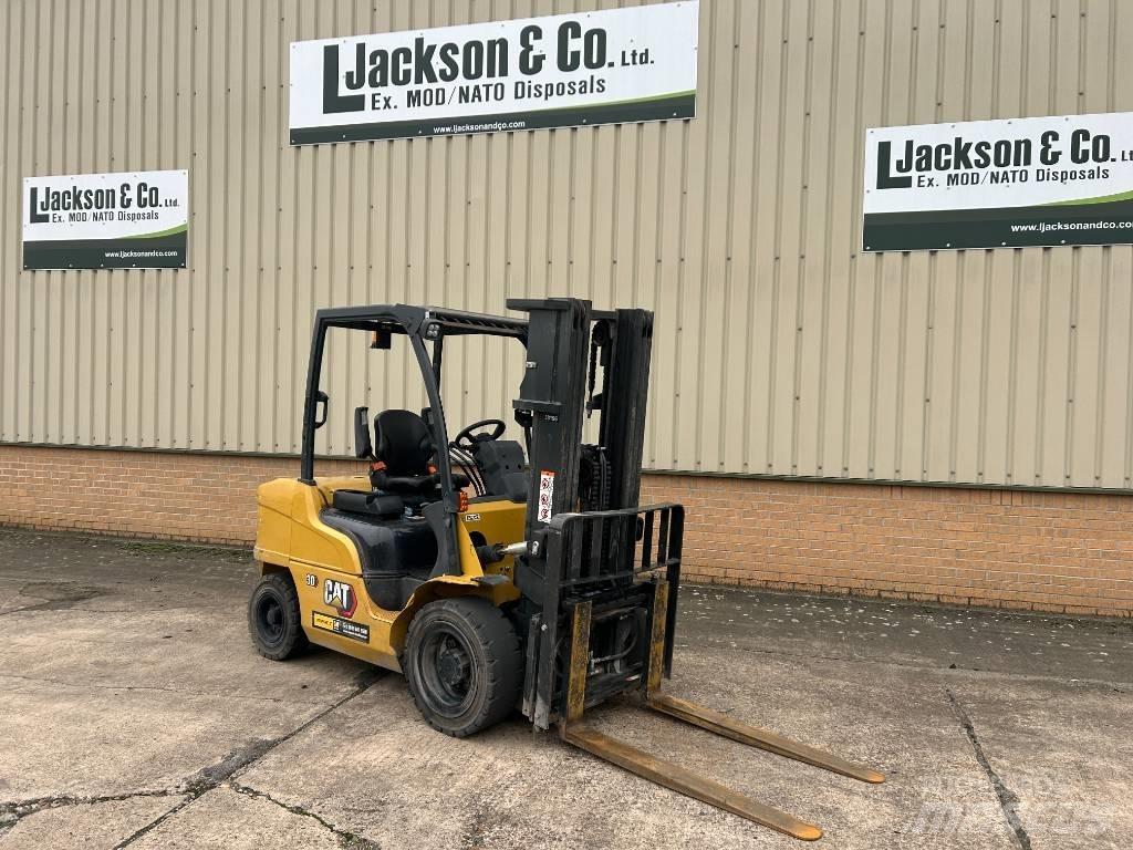 CAT DP 30 N Dieselstapler