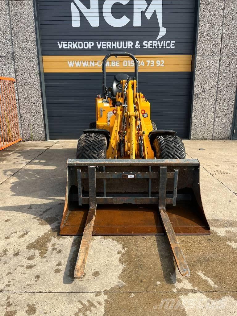 Knikmops KM 250 Radlader