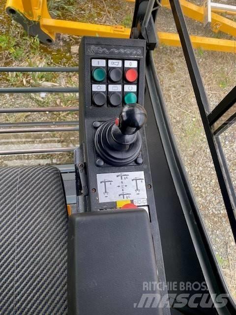 Liebherr 132 EC-HM Turmdrehkrane