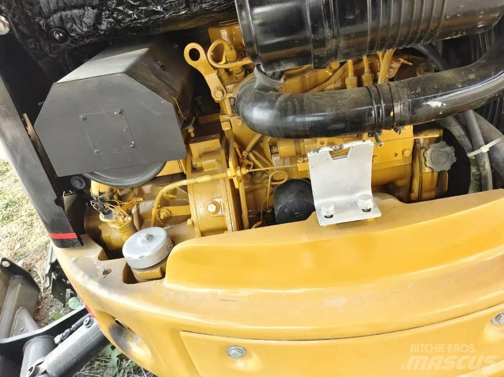 CAT 303 CR Minibagger < 7t