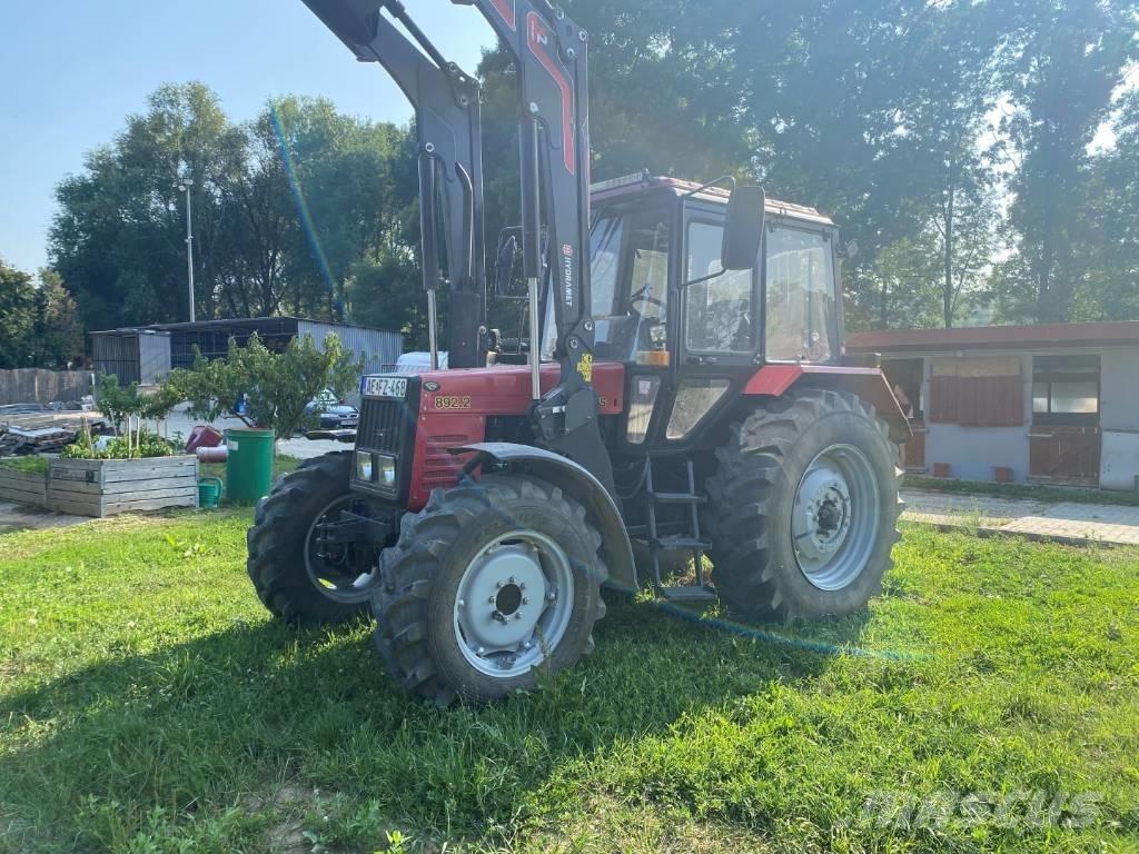 Belarus MTZ 892.2 Traktoren