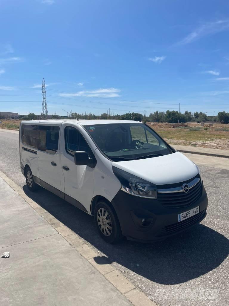 Opel VIVARO Lieferwagen