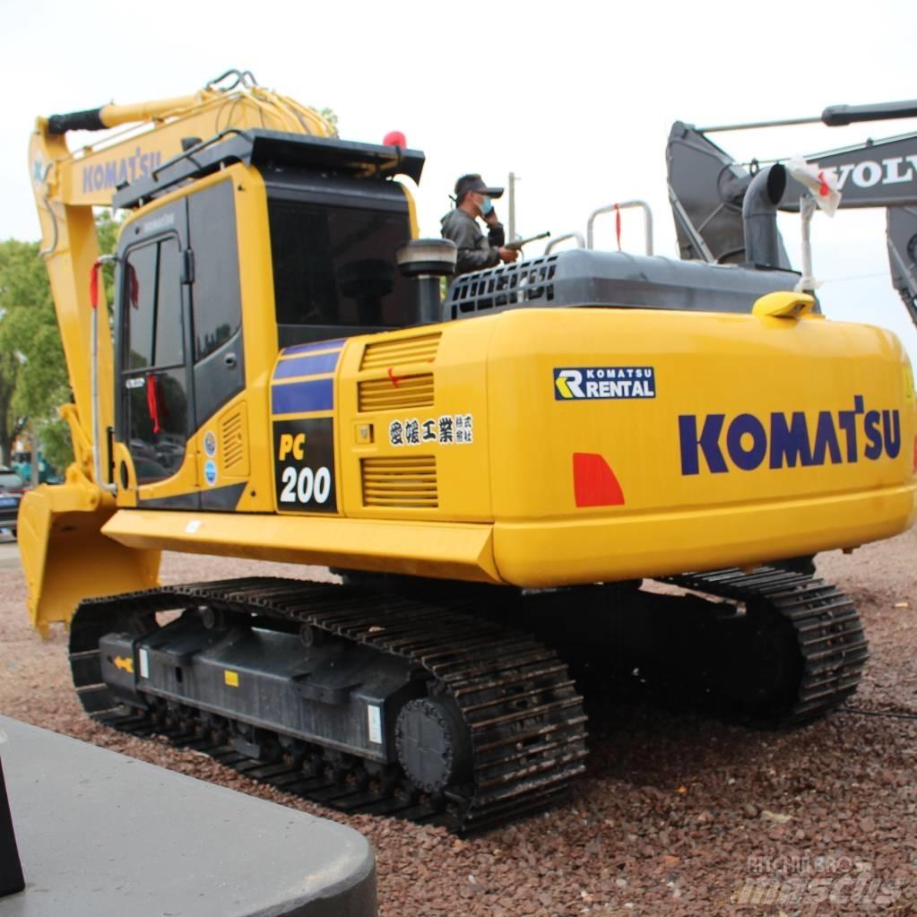 Komatsu PC 200-8 Raupenbagger