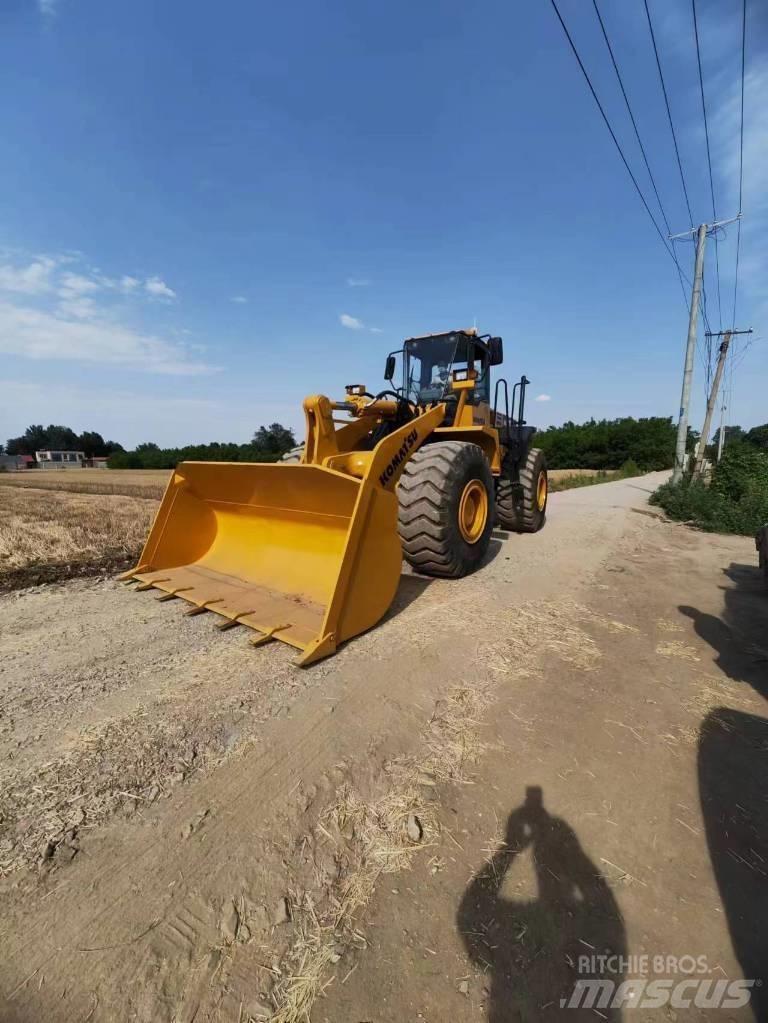 Komatsu WA 470-3 Radlader