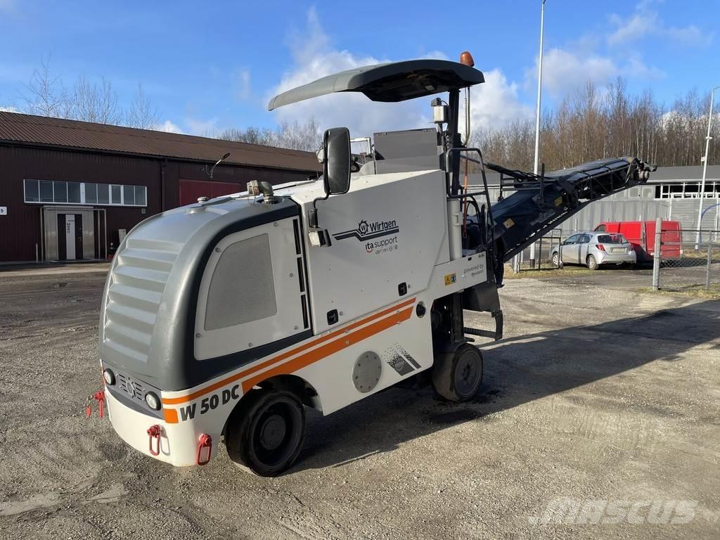 Wirtgen W 50DC Asphaltfräsen