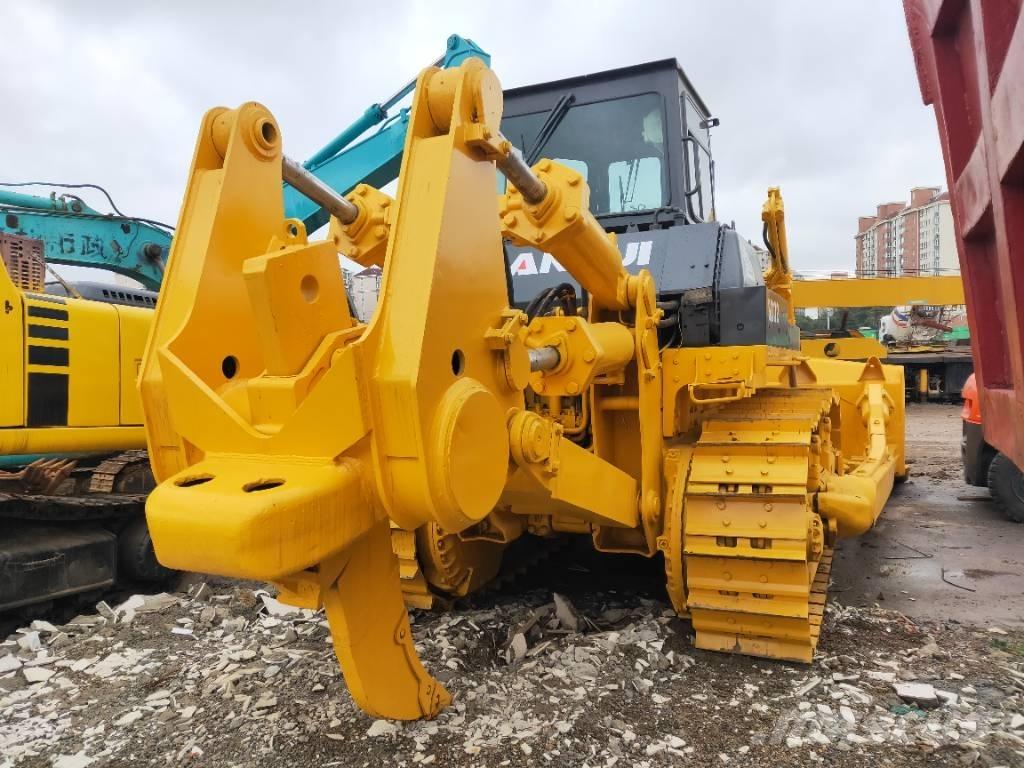 Shantui SD 32 Bulldozer