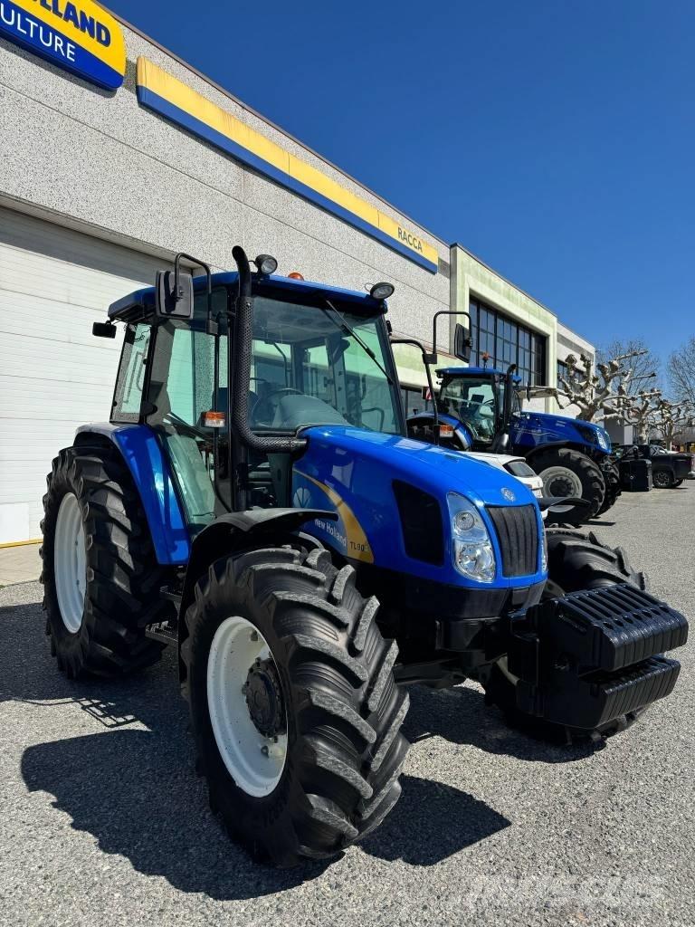 New Holland TL 90 A Traktoren