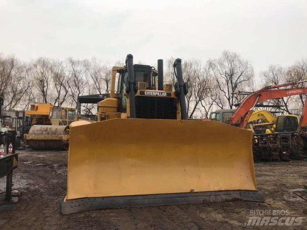 CAT D8N Bulldozer