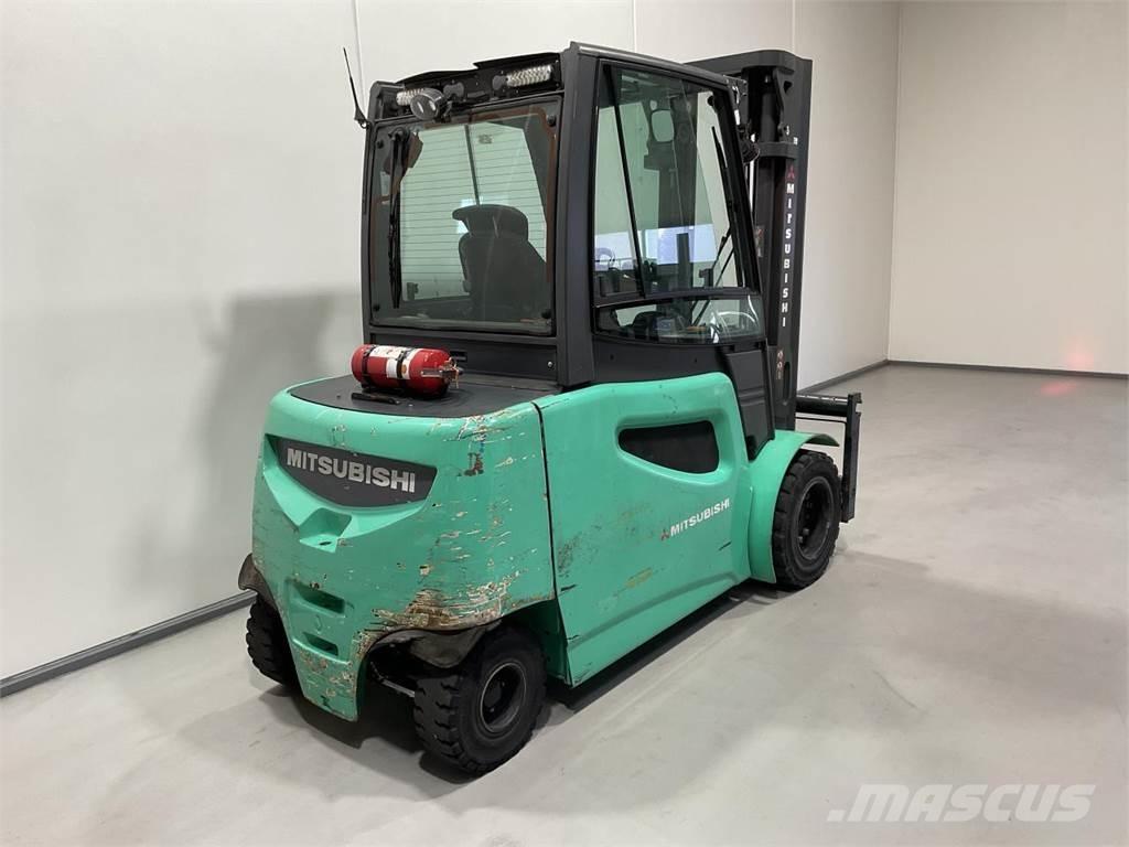 Mitsubishi FB50-2 Elektrostapler