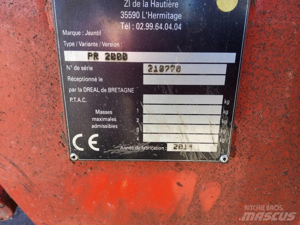 Jeantil PR 2000 Ballenschredder, -schneider und -wickler