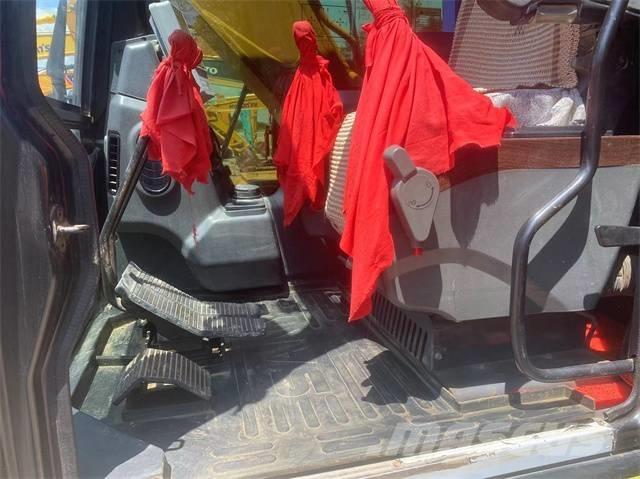 Sany SY215C Raupenbagger