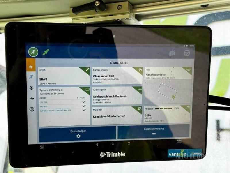 CLAAS AXION 870 Traktoren