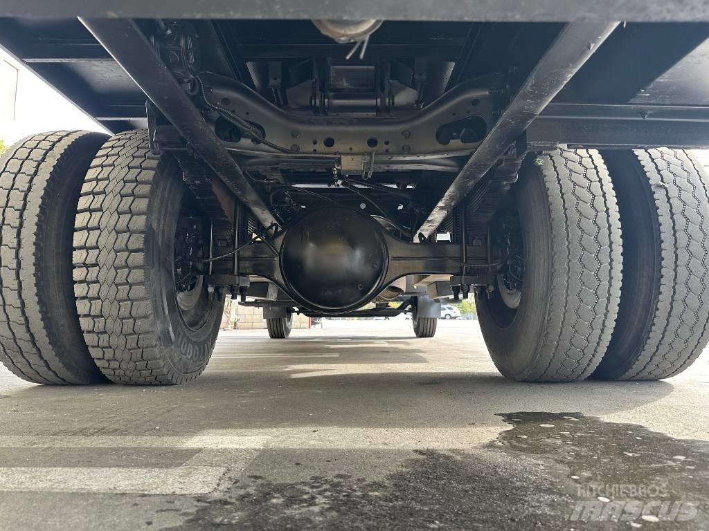 Ford F 750 SD Andere Fahrzeuge