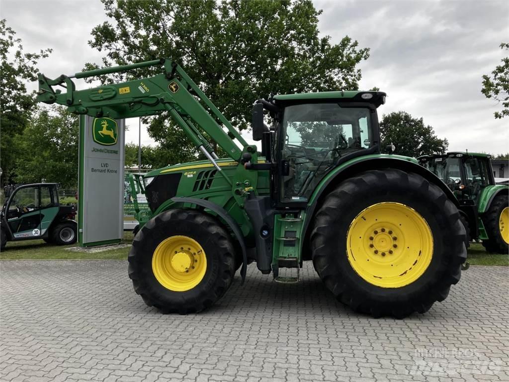 John Deere 6215R Traktoren