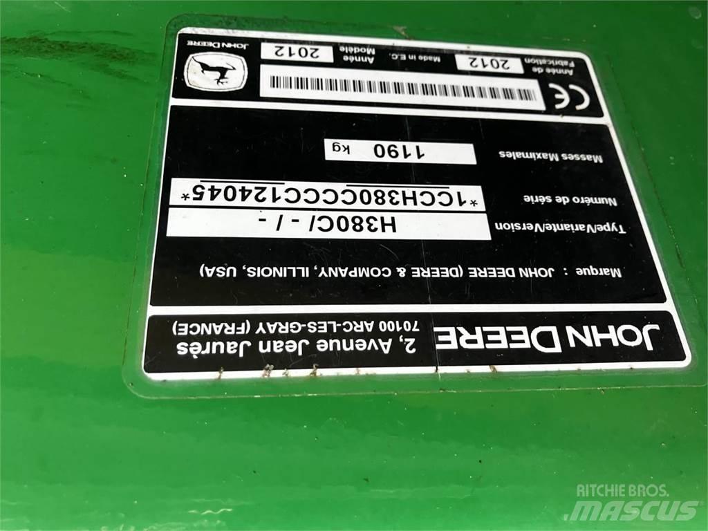 John Deere 6215R Traktoren