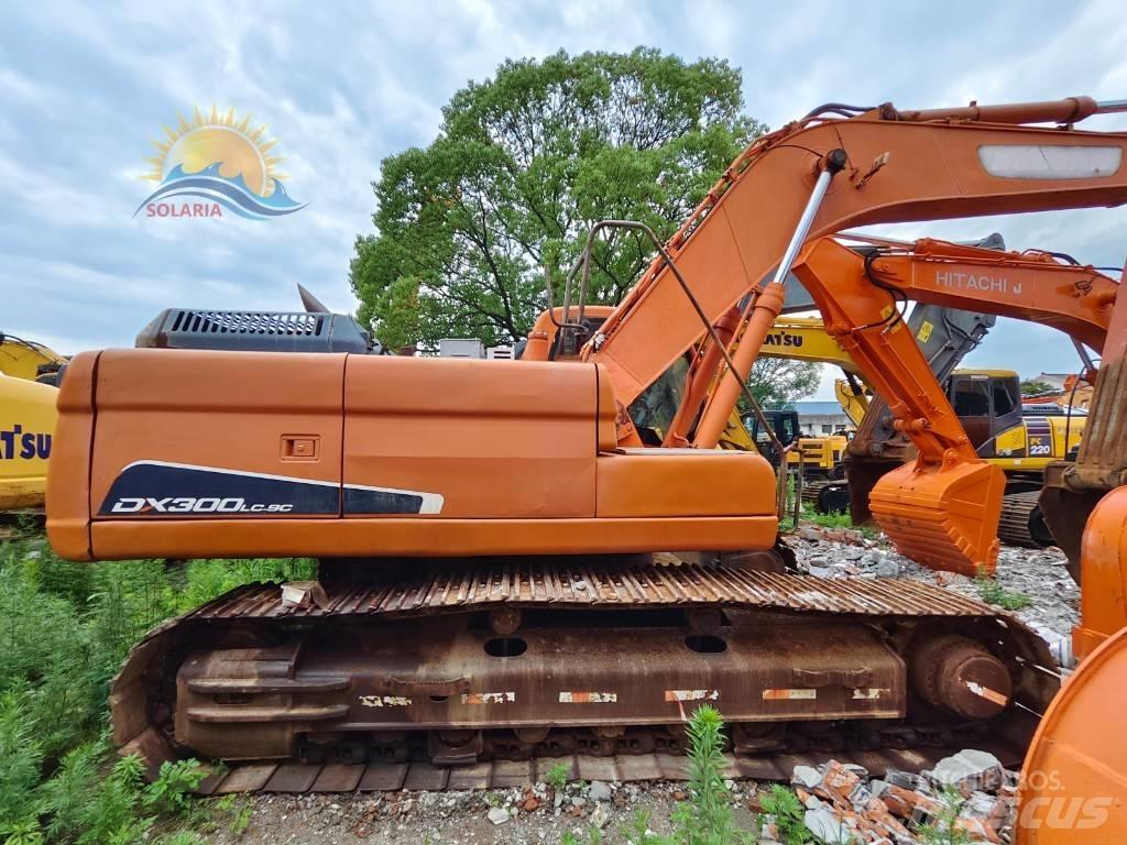 Doosan DX 300 LC-9C Raupenbagger