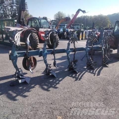 Rabe RABEWERK Wendepflüge