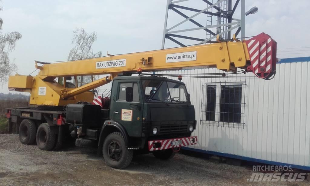 Kamaz KC 45719 All-Terrain-Krane
