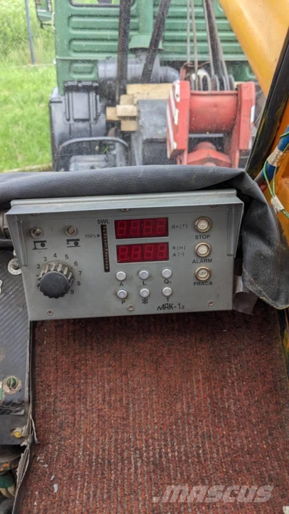 Kamaz KC 45719 All-Terrain-Krane