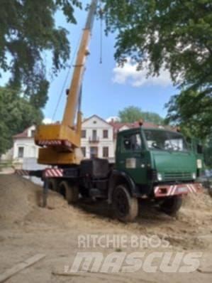 Kamaz KC 45719 All-Terrain-Krane