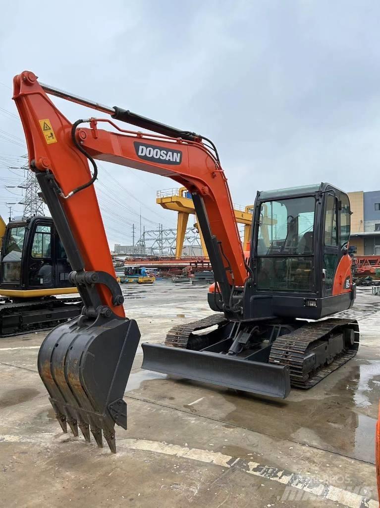 Doosan DX60-9 Minibagger < 7t