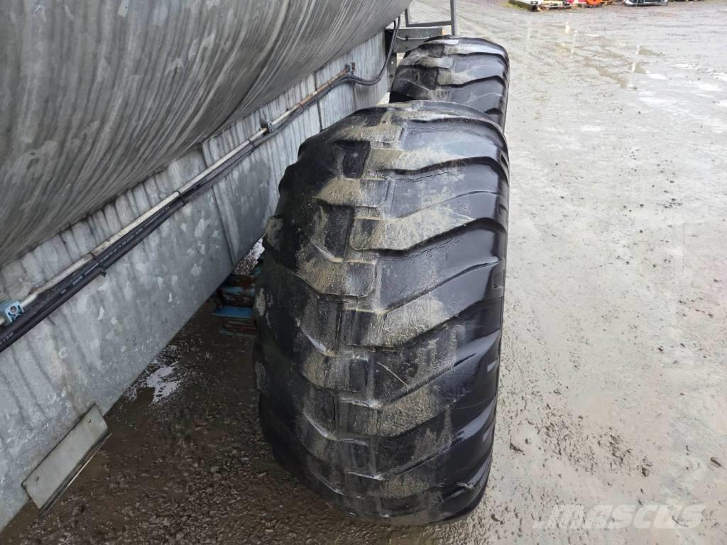 Hill HT 10000 Weitere Düngemaschinen