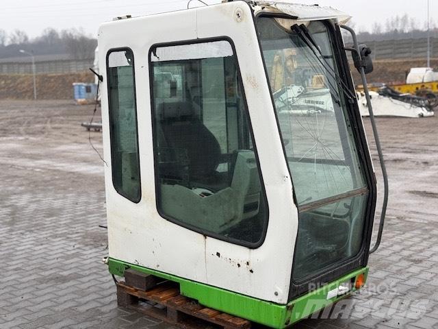 Liebherr A 924 B CAB Kabinen