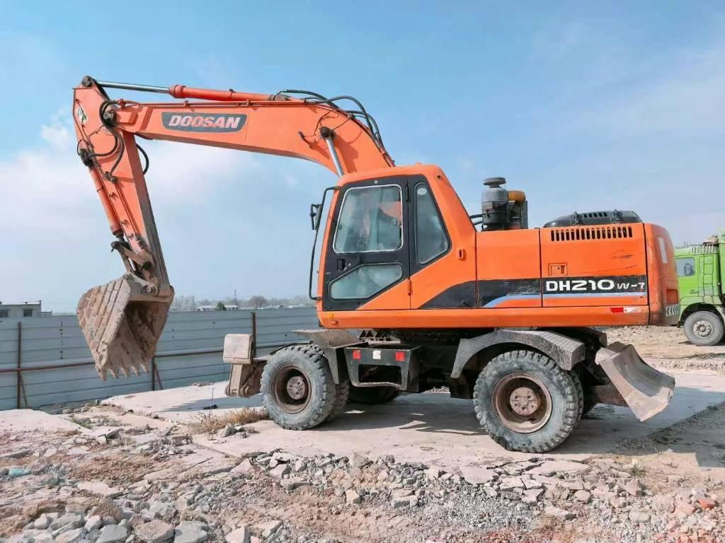 Doosan DH210W-7 Mobilbagger