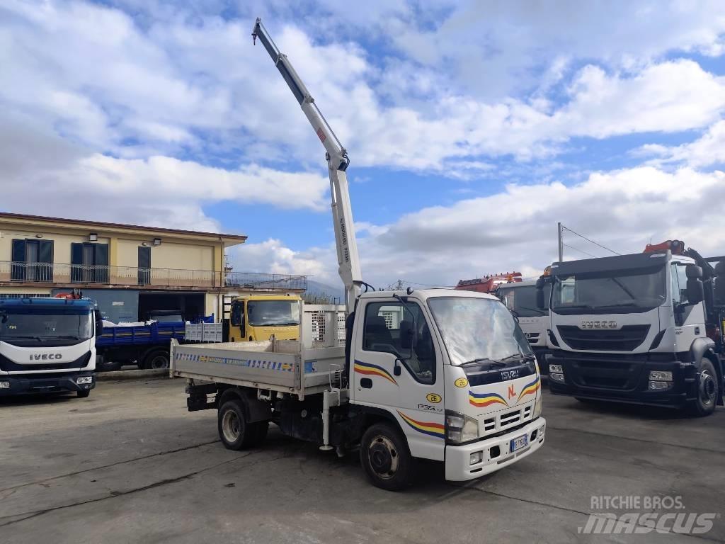Isuzu NPR77G-5DX Kranwagen