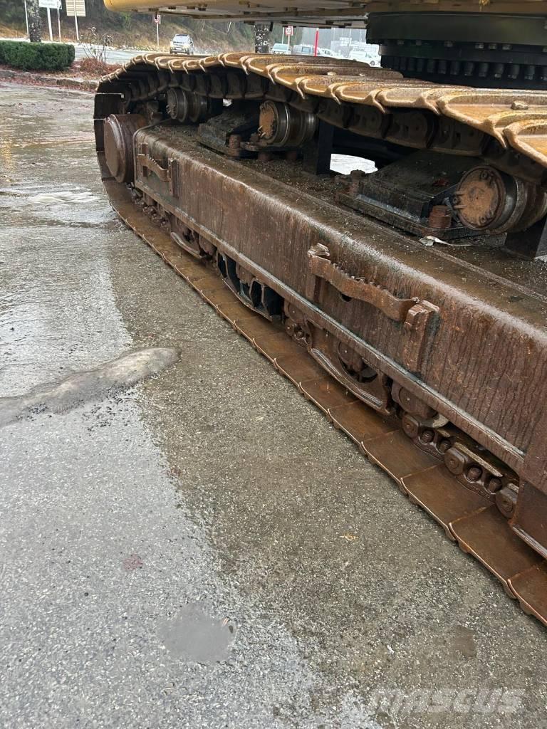 CAT 352 Raupenbagger