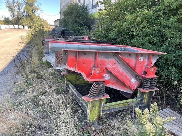  Sinex EXTRACTEUR Sieb- und Brechanlagen