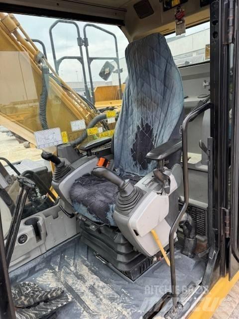 CAT 323 E Raupenbagger