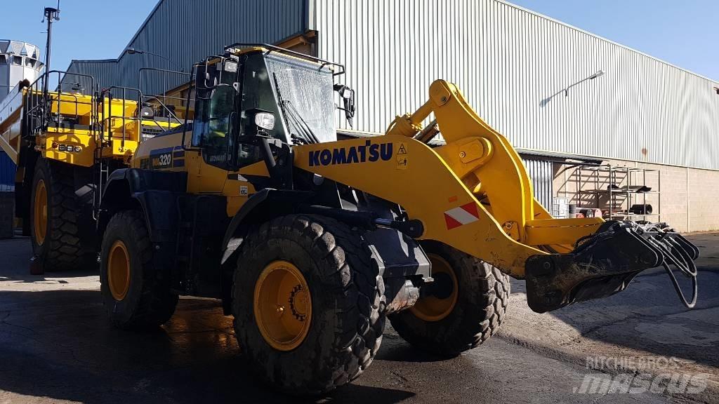 Komatsu WA320-8E0 Radlader