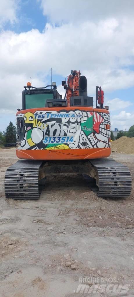 Hitachi ZX 135 US-6 Raupenbagger