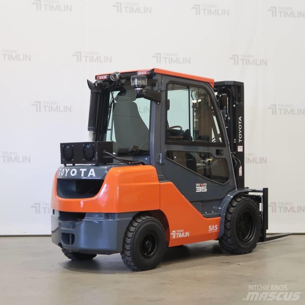 Toyota 52-8FDJF35 Dieselstapler