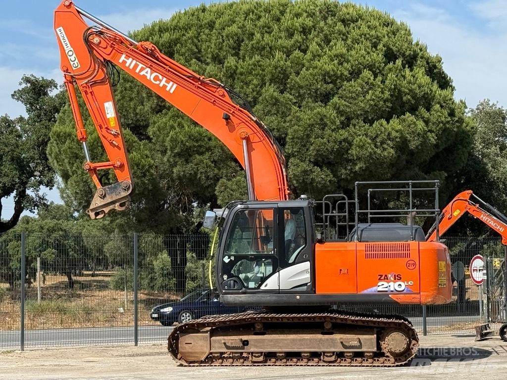 Hitachi ZX 210 LC-6 Raupenbagger